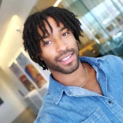 Justin Jones